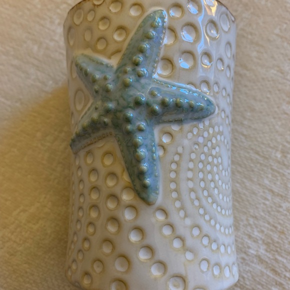 LN BEACH MOTIF BATHROOM GLASS. - Picture 5 of 5